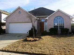 3200 Blue Jay Dr, Corinth, TX 76210