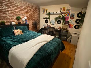 887 Huntington Ave #8, Boston, MA 02115