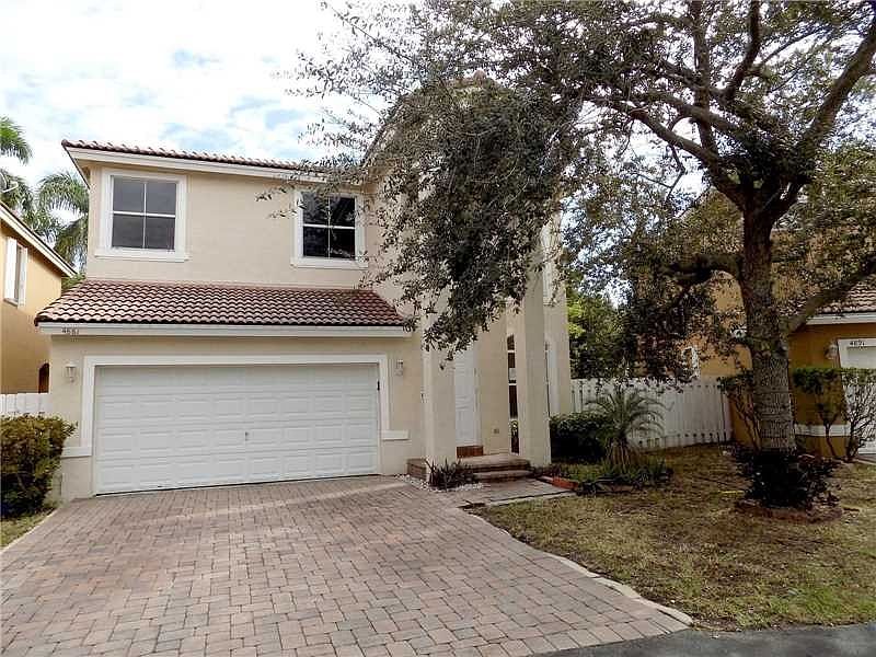 1st image of 4881 SW 38th Ter