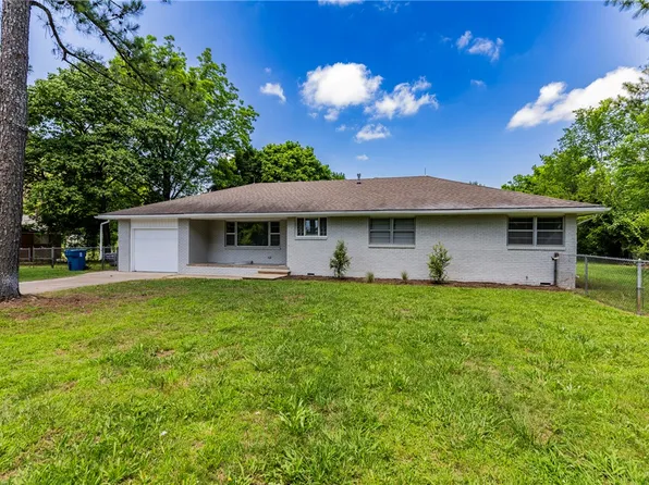 20902 Dawn Hill East Rd, Gentry, AR 72734