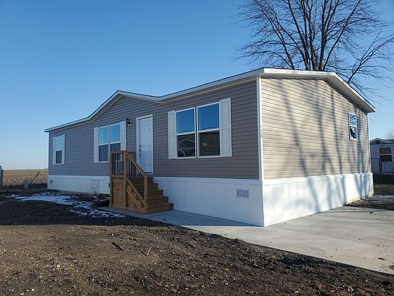 3rd image of 1601 E Jackson St #126