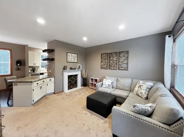 581 William St, Big Lake, MN 55309