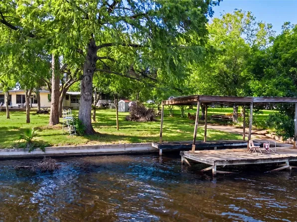 310 Clear Creek Dr, Burnet, TX 78611