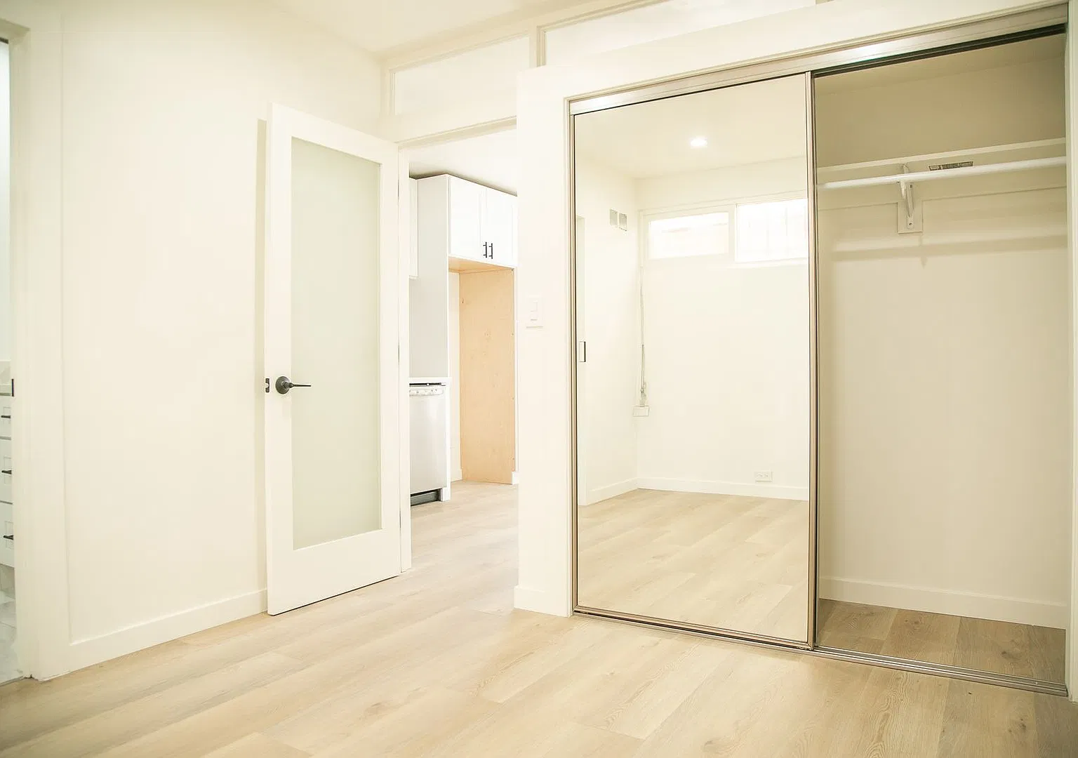 Horn Ave Apartments — Photo 4