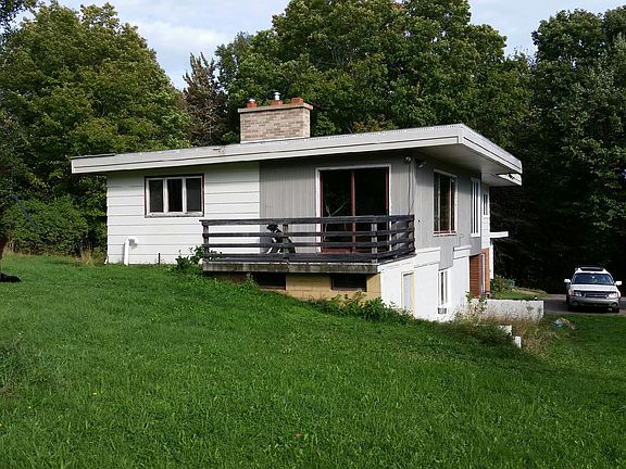 4th image of 51 Old County Road 480