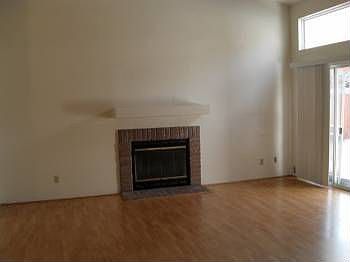 2nd image of 1923 Farley Dr