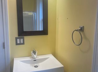 283 Hartford Ave #1, Wethersfield, CT 06109