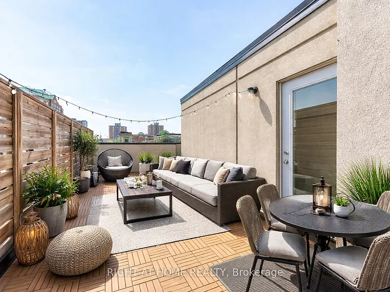 1363 Neilson Rd — Photo 12
