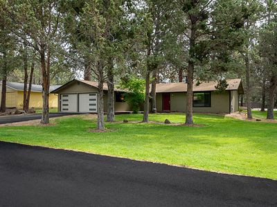 61346 Robin Hood Ln, Bend, OR, 97702