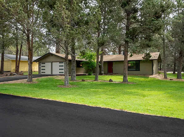 61346 Robin Hood Ln, Bend, OR 97702