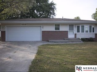 4518 Colfax Cir, Lincoln, NE 68504