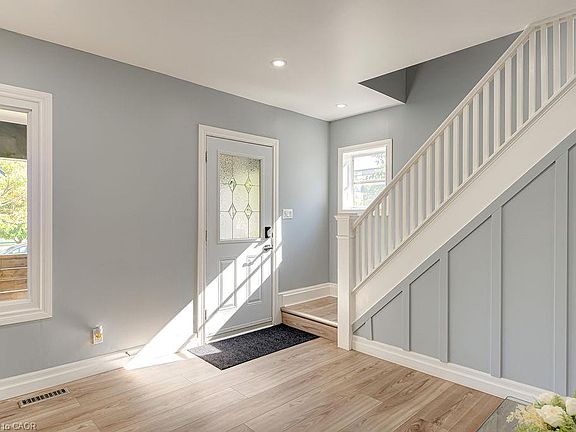 5th image of 178 Kent Ave