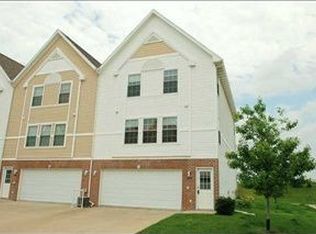 1274 SE Village View Ln, Ankeny, IA 50021
