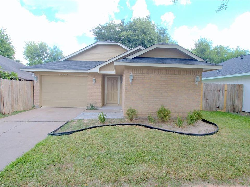 1st image of 16238 Barbarossa Dr