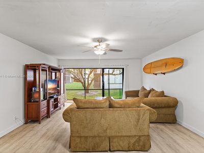 212 W Laurel Dr #1303, Margate, FL, 33063