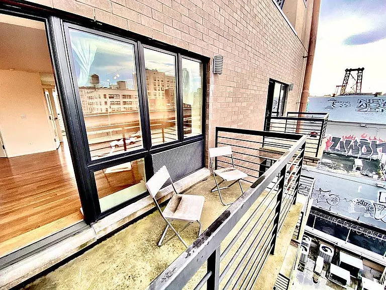 113 S 6th St #4B — Photo 5
