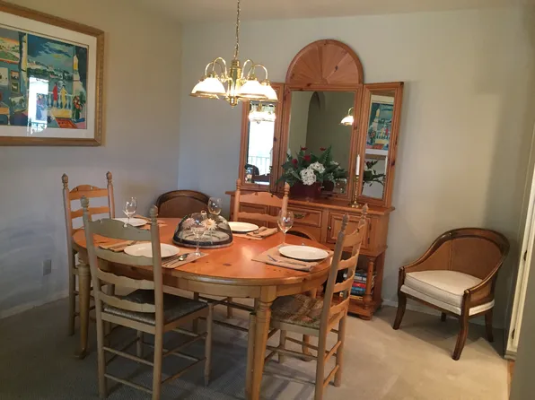 505 Cades Cove Cir, Gardendale, AL 35071