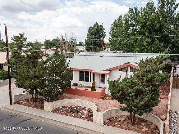 4th image of 916 E Navajo St