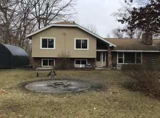 6637 Crown Cir NW, Saint Francis, MN 55070