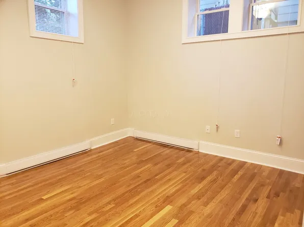 131 Day St #31, Somerville, MA 02144