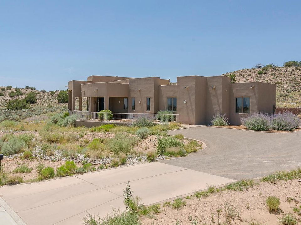 Highland Meadows-large-001-Front-1500x99