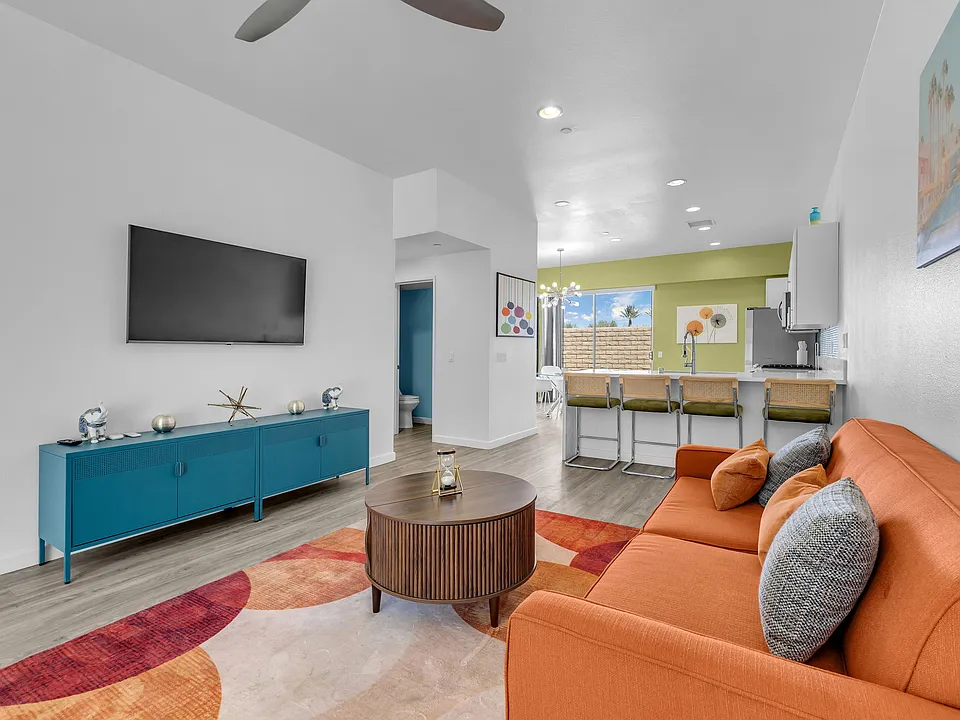 218 Sandy Point