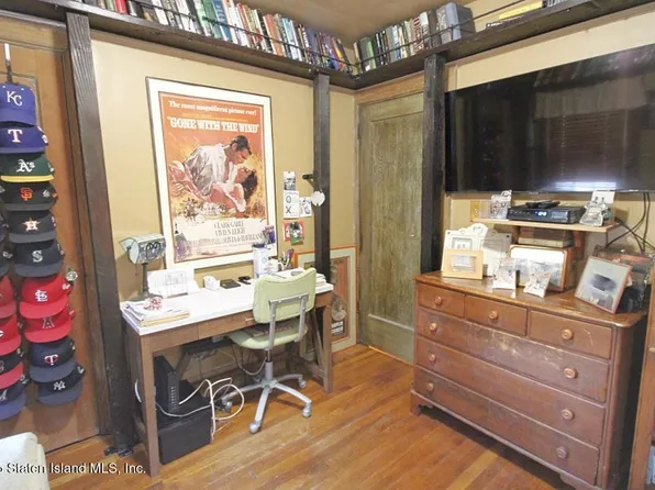 54 City Boulevard image 20 of 45