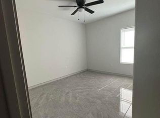 120 W Locust St, Laredo, TX 78040