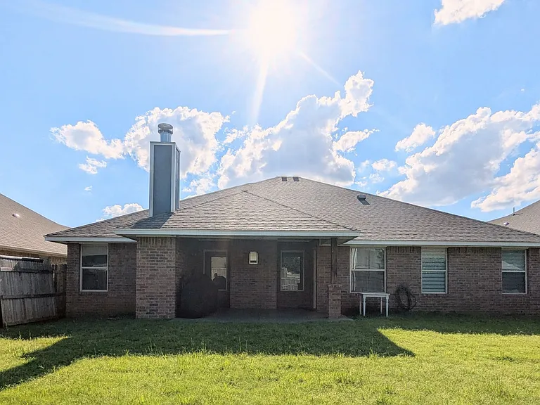 15808 Iron Ridge Rd — Photo 13