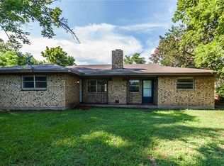 5401 Dartmouth Ave, River Oaks, TX 76114