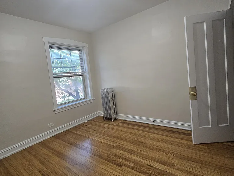 558 Elmwood Ave #1 — Photo 9