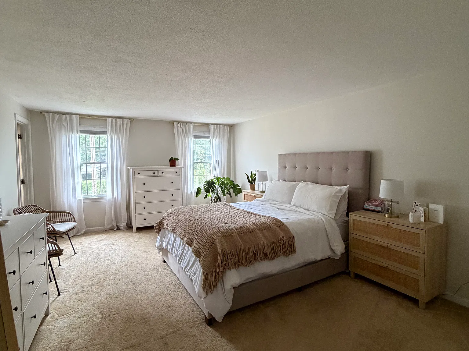 2 bed, 2.5 bath, 1428 sqft, $2,400 — Photo 4