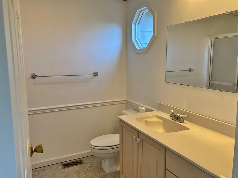 424 Set Point Private Dr — Photo 8