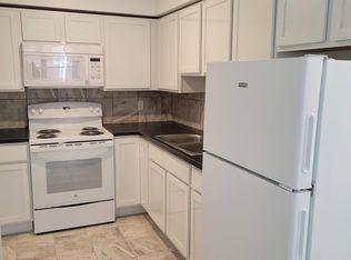 Legrand 804, Lansing, MI 48910