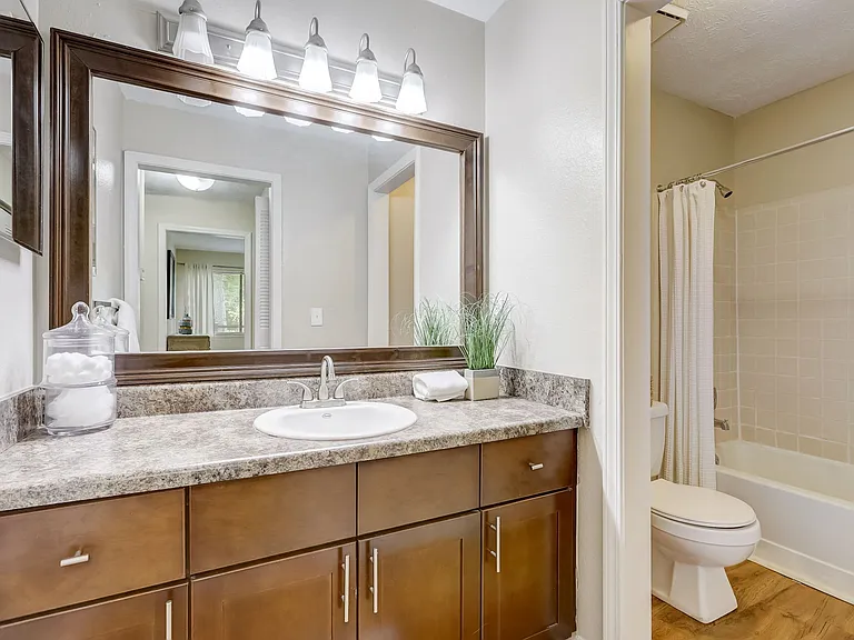 Legacy - Wynnwood Vinings Apartments