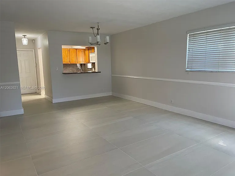 6703 N Kendall Dr #404 — Photo 2