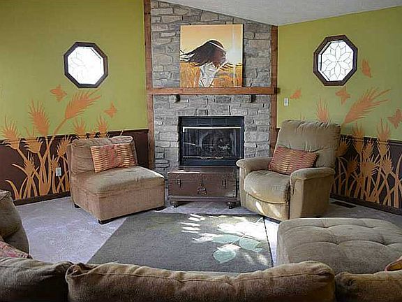 4th image of 6024 Lockwood Ln