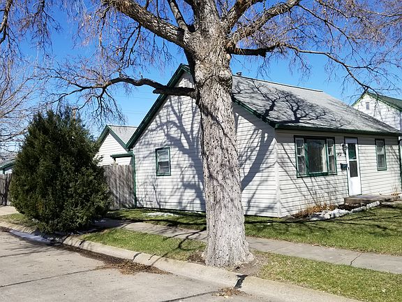 3rd image of 1421 E 6th St