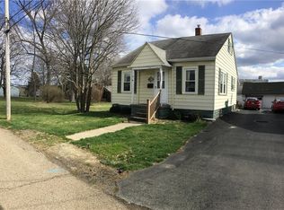 2347 Linden St, Aliquippa, PA 15001