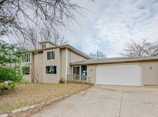 2661 W Lemon Creek Rd, Baroda, MI 49101