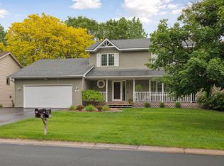 1502 Rocky Ln, Eagan, MN 55122