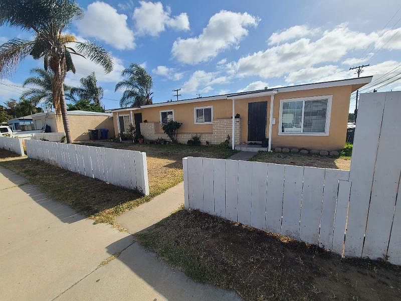 1st image of 804 V Ave