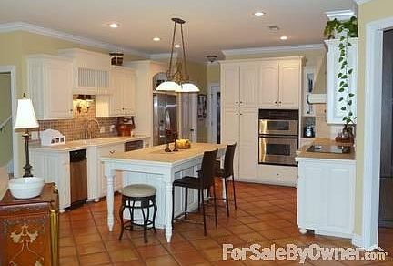5th image of 2493 N Worthington Way