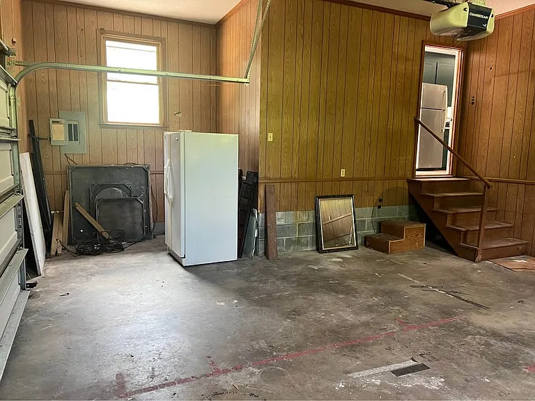 2915 Middle Sound Loop Rd — Photo 19