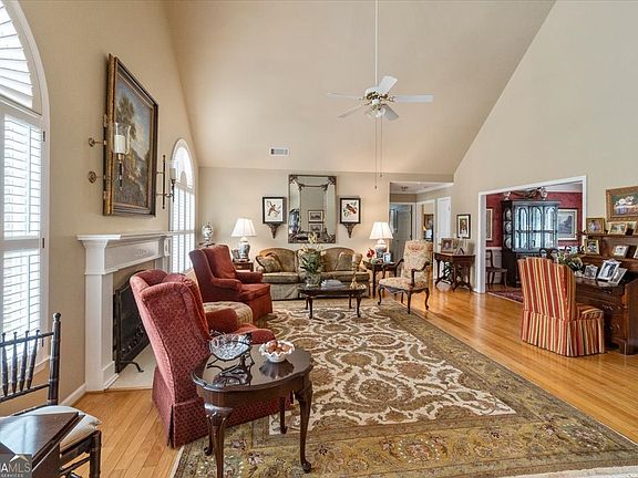 5th image of 2012 Wyncliff Ct