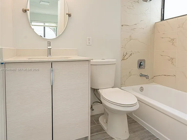 810 Salzedo St #15 — Photo 20