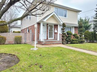 1286 Langdon St, Elmont, NY