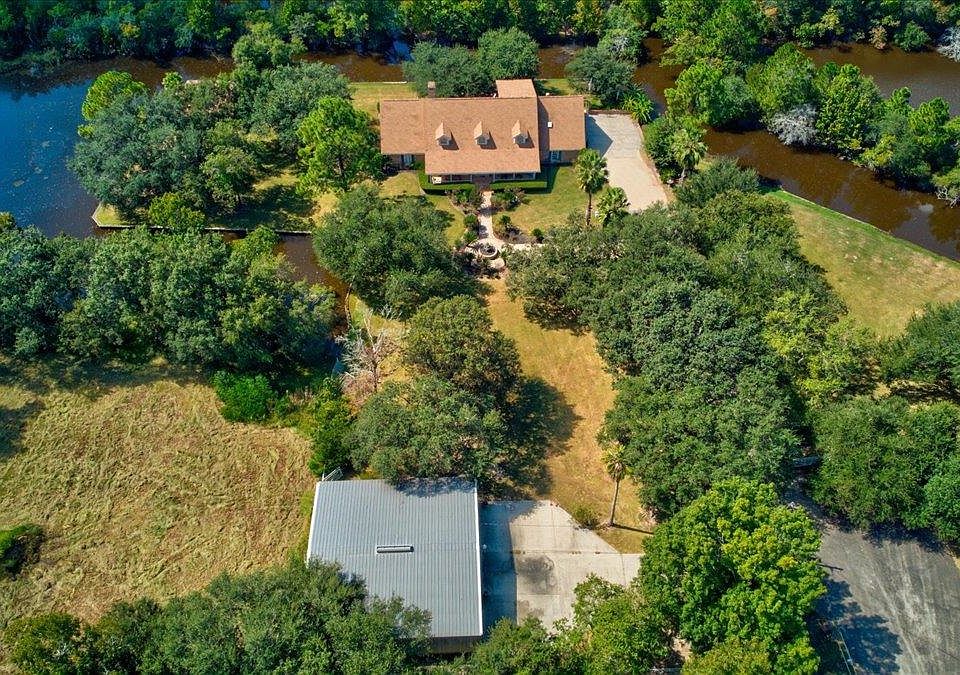 324 Farm Dr, Bridge City, TX 77611 MLS 233110 Zillow
