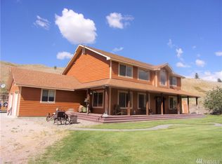 14 Broken Horse Ln, Omak, WA 98841