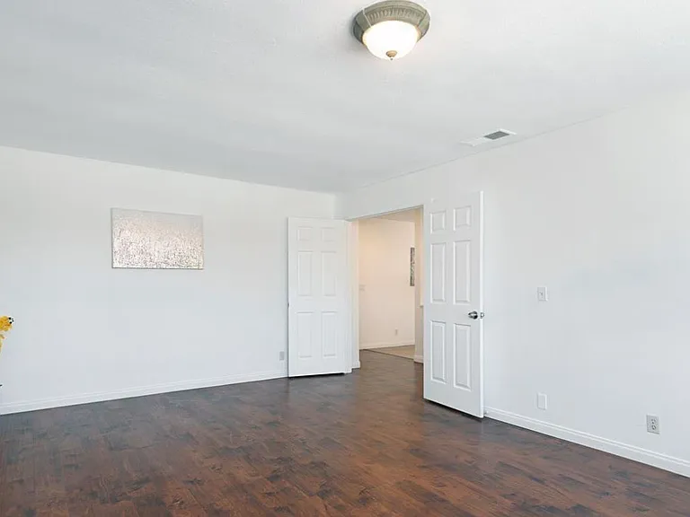 710 Hillward St #2 — Photo 2